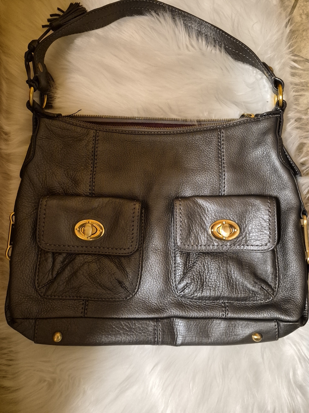The Sak Silver/Grey Leather Hobo Shoulder Bag Brass Turn Lock Pockets
